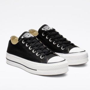 Black Converse Lo Top Platform Size 7 sneakers
